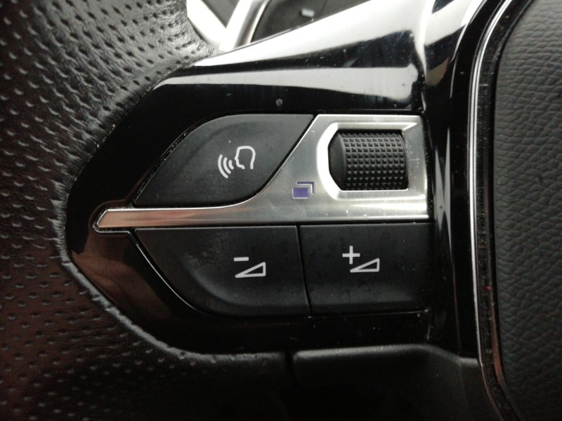 Used Peugeot 3008 2021 for sale - 77522765: Photo 14