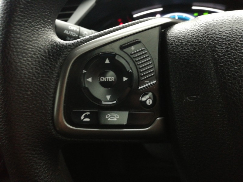 Used Honda Civic 2018 for sale - 76970365: Photo 14