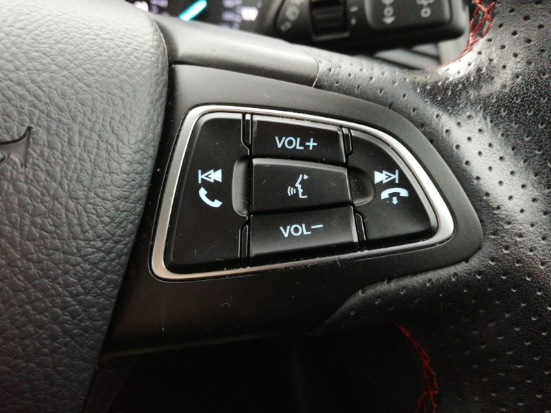 Used Ford Ecosport 2018 for sale - 76571523: Photo 14