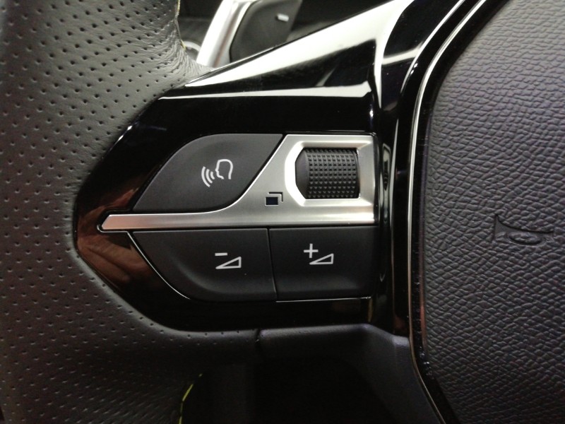 Used Peugeot 2008 2024 for sale - 76834203: Photo 13