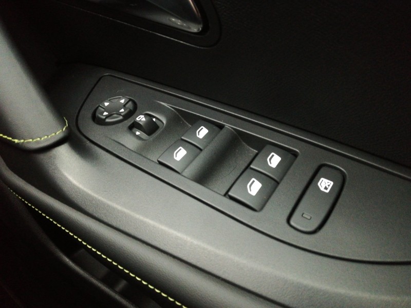 Used Peugeot 2008 2024 for sale - 76834203: Photo 16