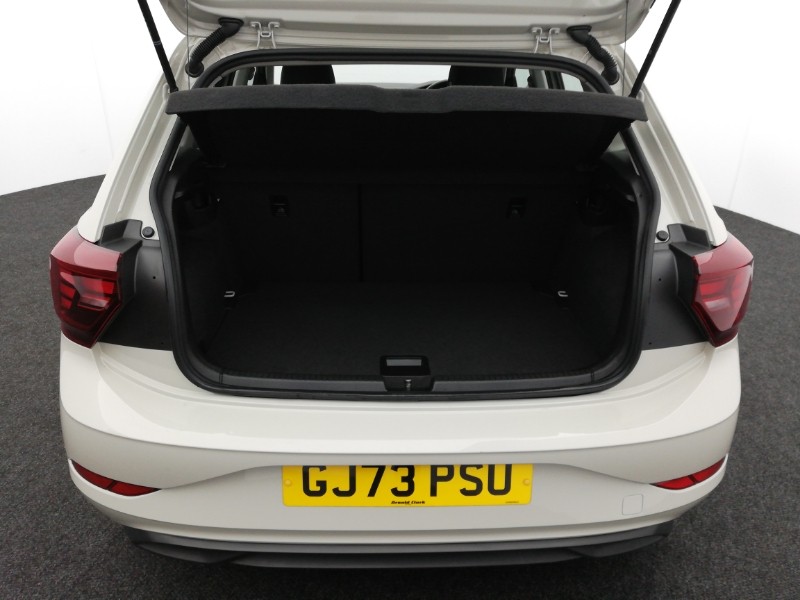Used Volkswagen Polo 2023 for sale - 76543221: Photo 8