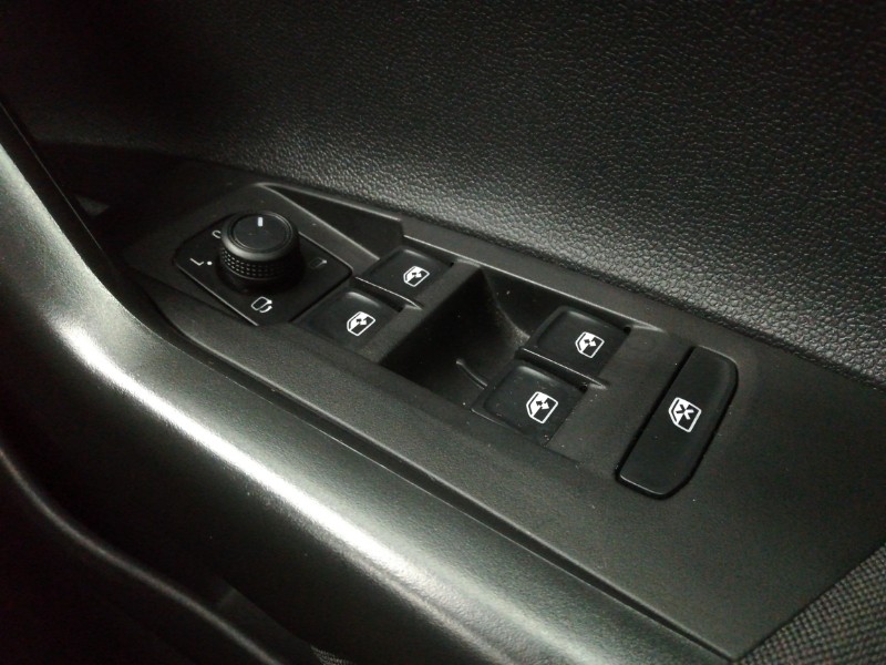 Used Volkswagen Polo 2023 for sale - 76982972: Photo 15