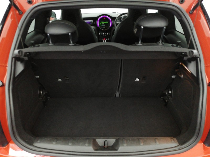 Used MINI Hatch 2018 for sale - 77832562: Photo 8