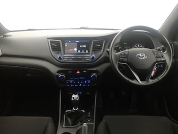 Used Hyundai TUCSON 2018 for sale - 75562361: Photo