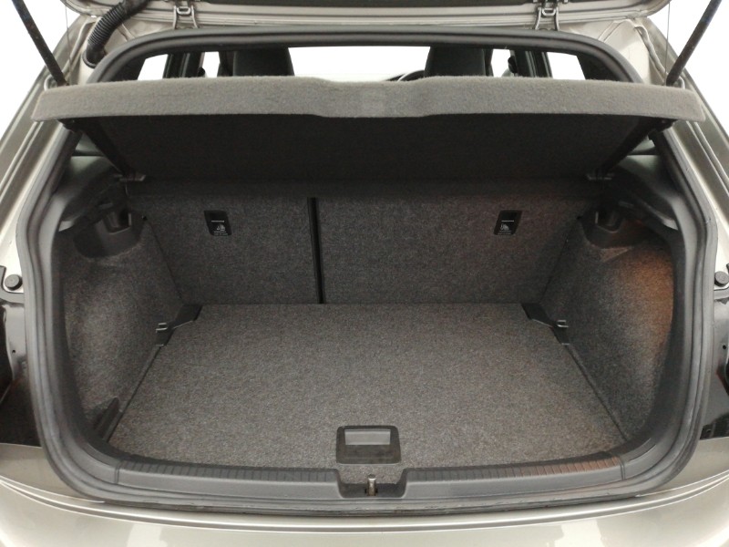 Used Volkswagen Polo 2019 for sale - 77419328: Photo 8