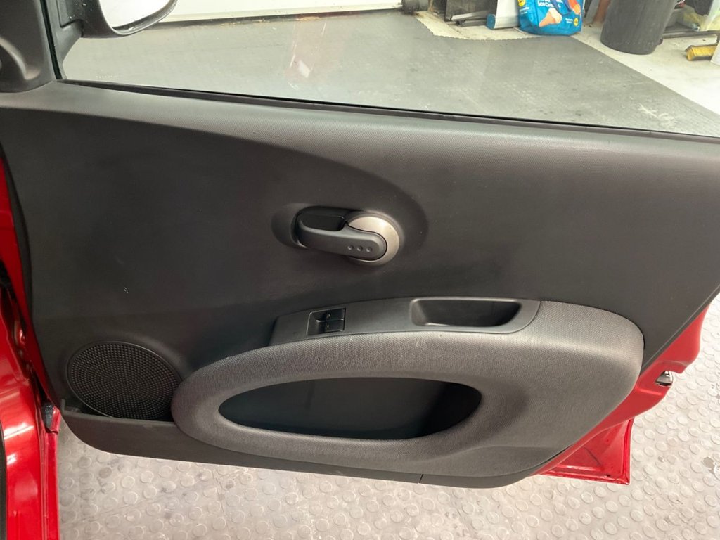 Used Nissan Micra 2006 for sale - 77719452: Photo 41