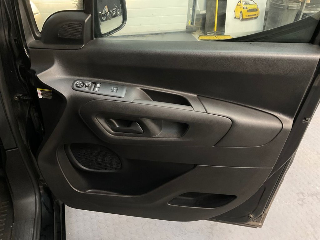 Used Peugeot Partner 2022 for sale - 76665520: Photo 39