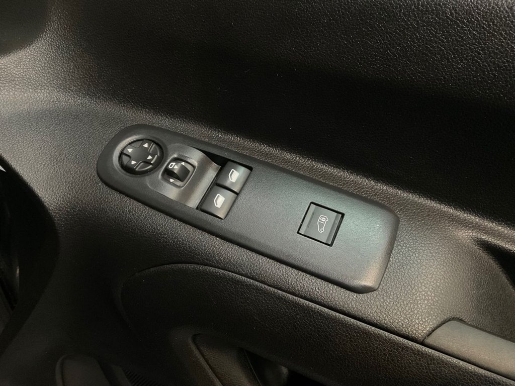 Used Peugeot Partner 2022 for sale - 76665520: Photo 40