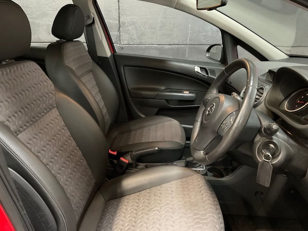Used Vauxhall Corsa 2011 for sale - 76236117: Photo 25