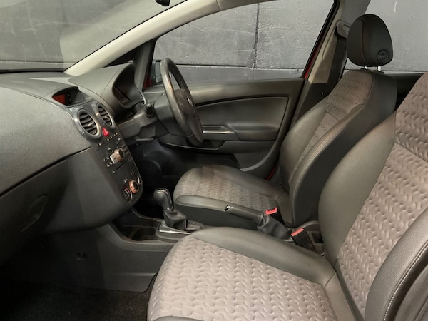 Used Vauxhall Corsa 2011 for sale - 76236117: Photo 36