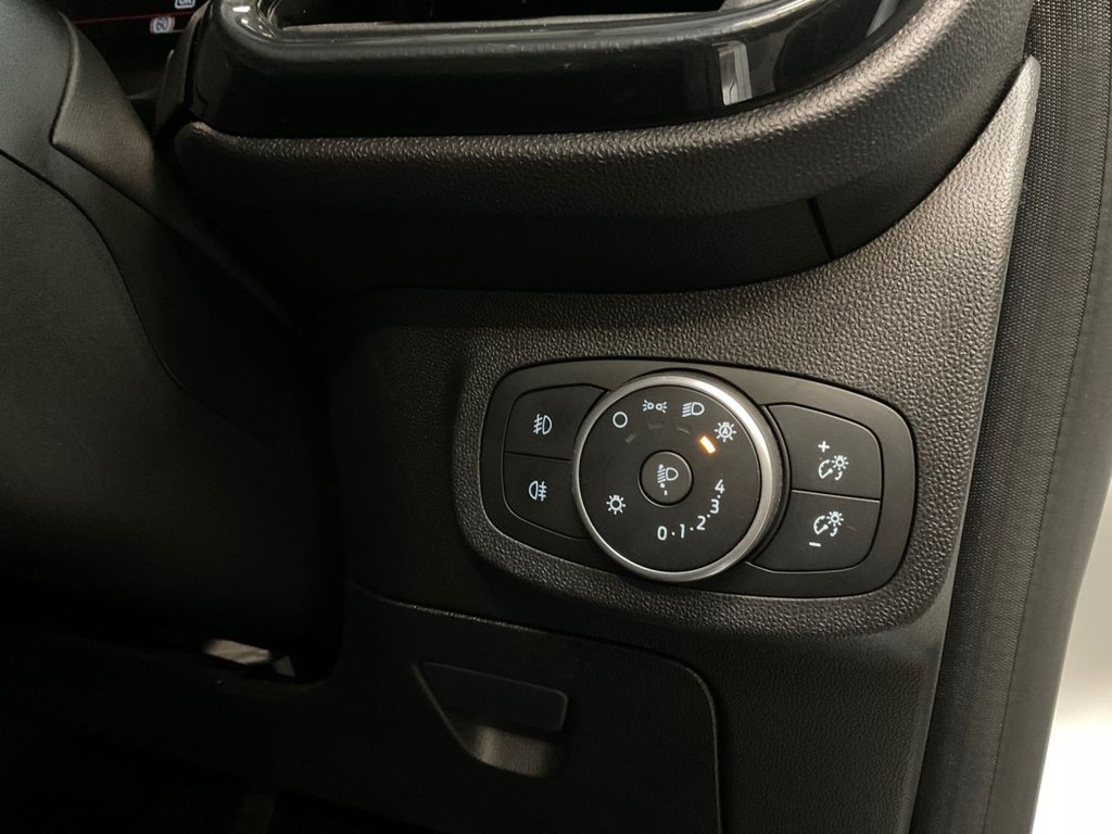 Used Ford Fiesta 2018 for sale - 77593717: Photo 43