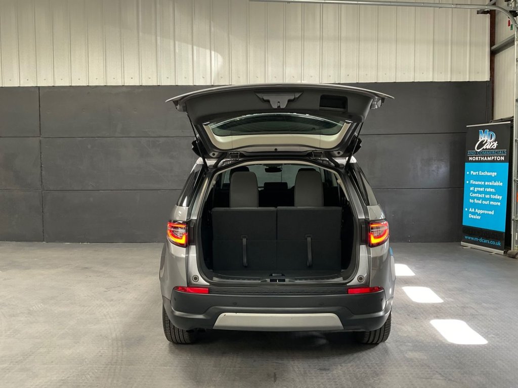 Used Land Rover Discovery Sport 2020 for sale - 76783431: Photo 13