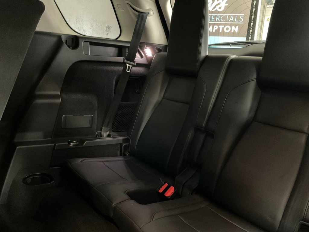 Used Land Rover Discovery Sport 2020 for sale - 76783431: Photo 36