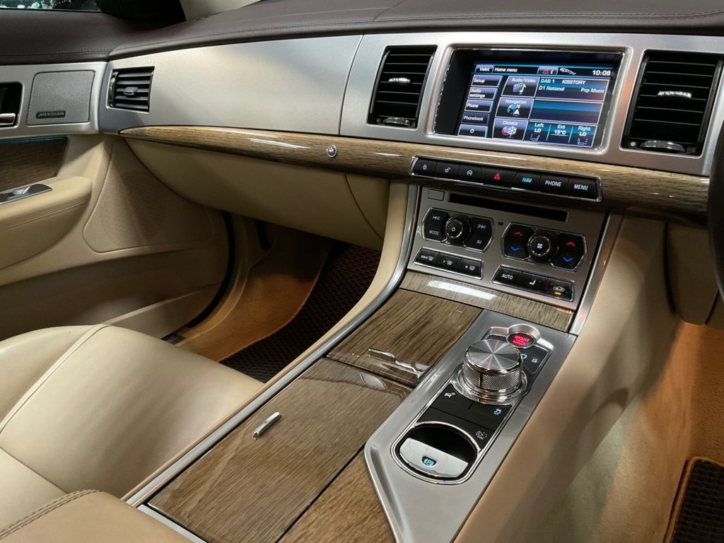 Used Jaguar XF 2013 for sale - 78212592: Photo 16