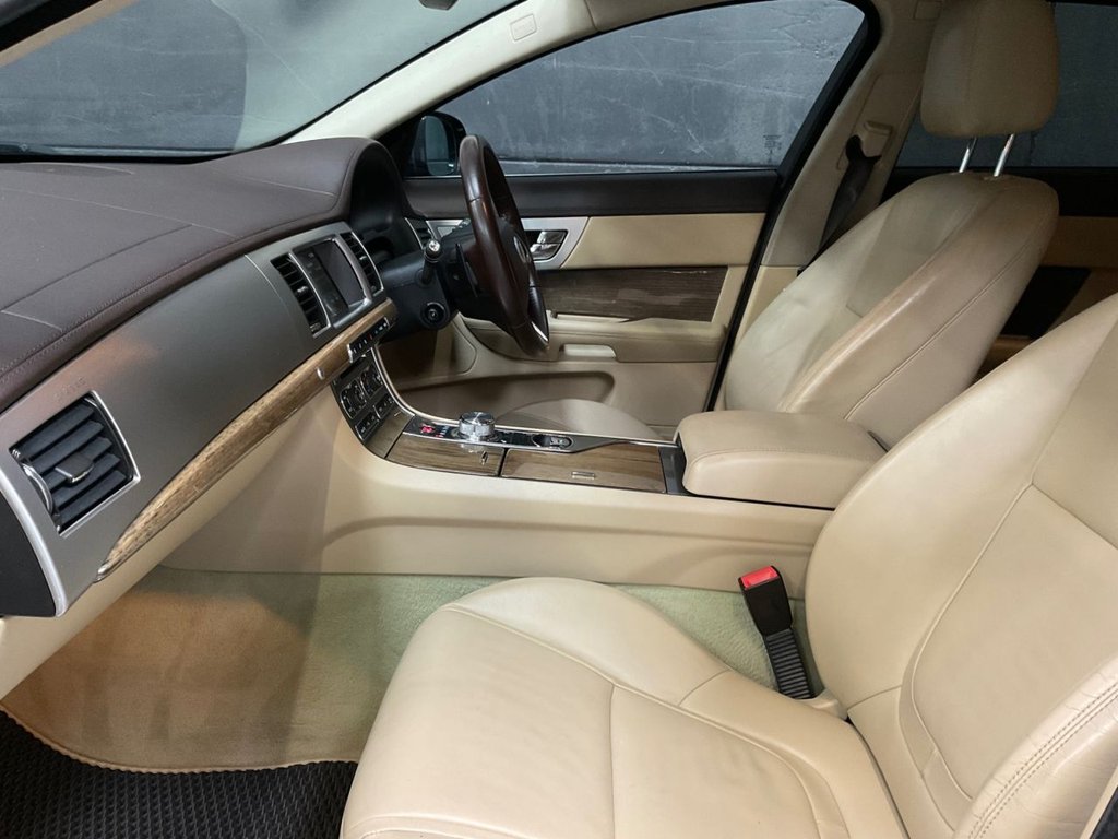 Used Jaguar XF 2013 for sale - 78212592: Photo 23