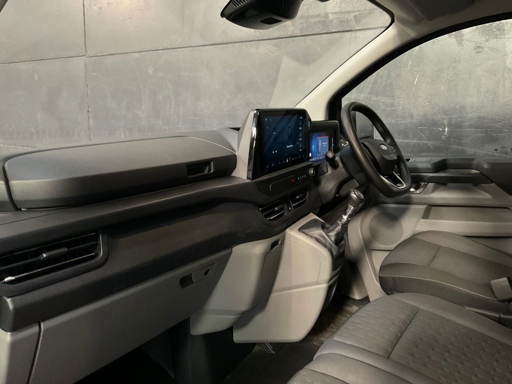 Used Ford Transit Custom 2024 for sale - 76654465: Photo 32