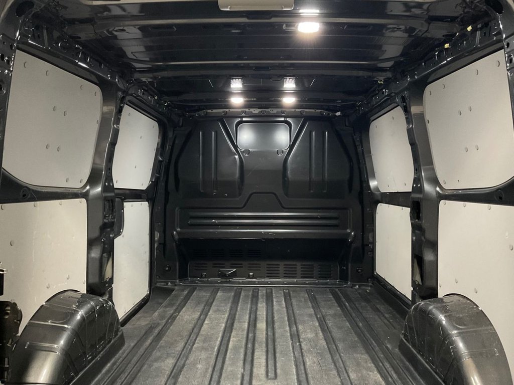 Used Ford Transit Custom 2024 for sale - 76654465: Photo 37