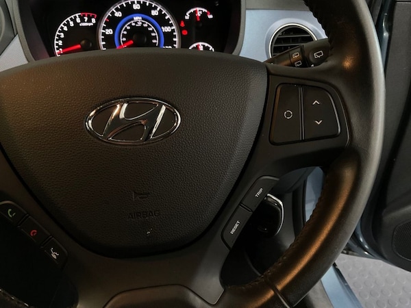 Used Hyundai i10 2016 for sale - 76255925: Photo 39