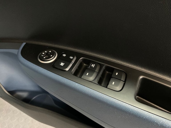 Used Hyundai i10 2016 for sale - 76255925: Photo 42