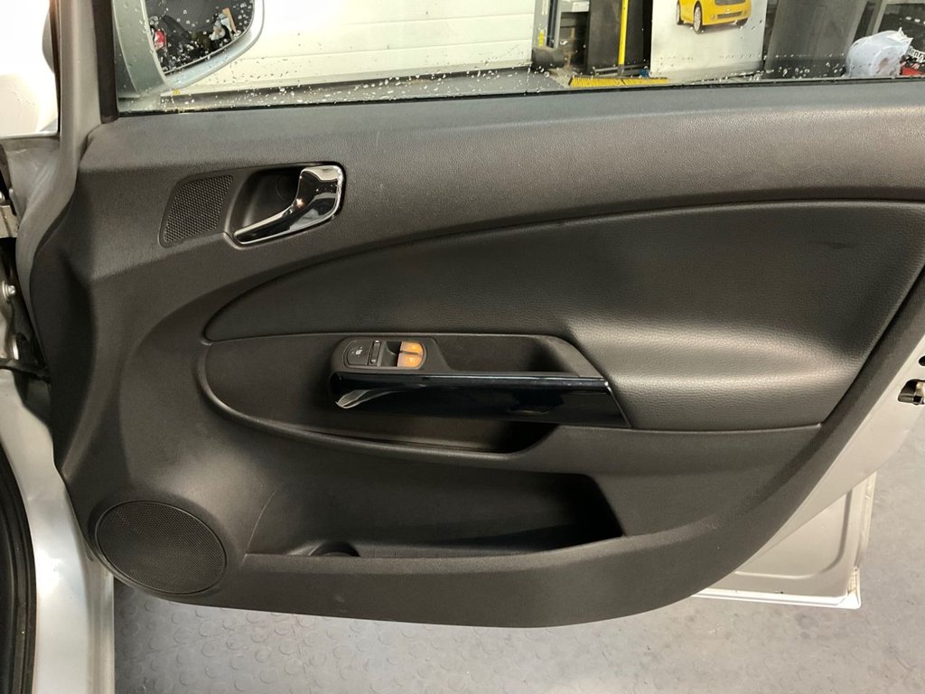 Used Vauxhall Corsa 2008 for sale - 77065082: Photo 42