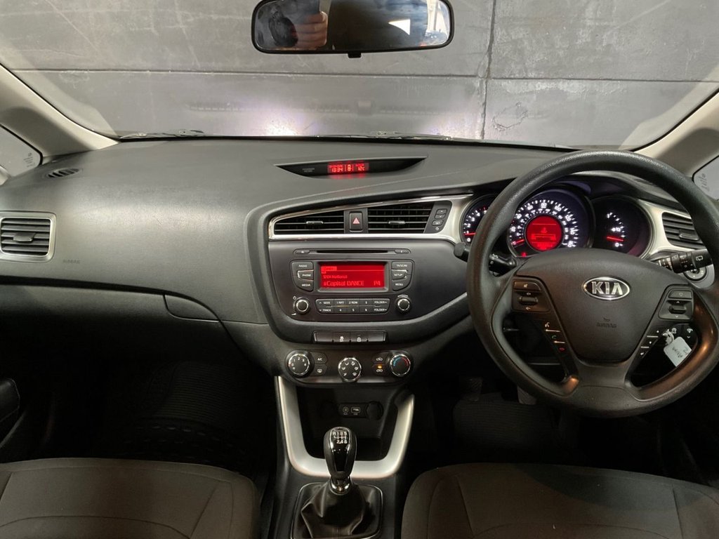 Used Kia Ceed 2018 for sale - 78153536: Photo 13