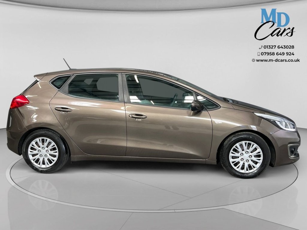 Used Kia Ceed 2018 for sale - 78153536: Photo 2