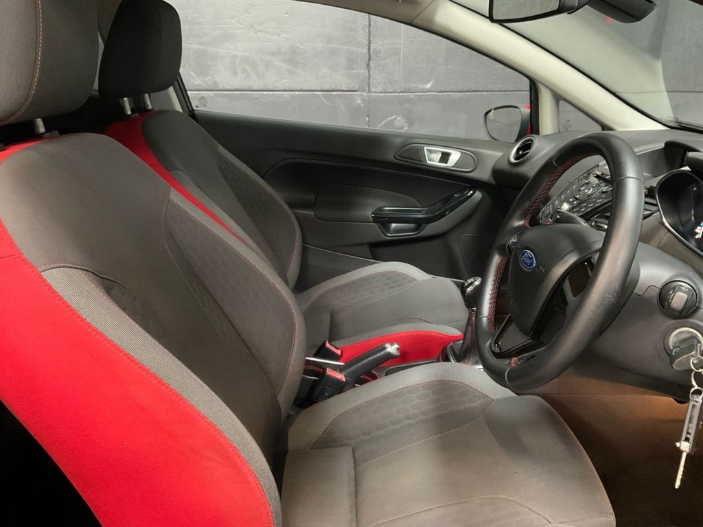 Used Ford Fiesta 2015 for sale - 78134170: Photo 10