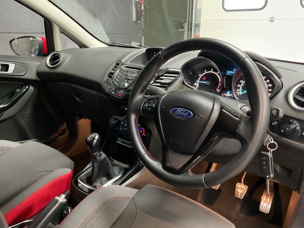 Used Ford Fiesta 2015 for sale - 78134170: Photo 12