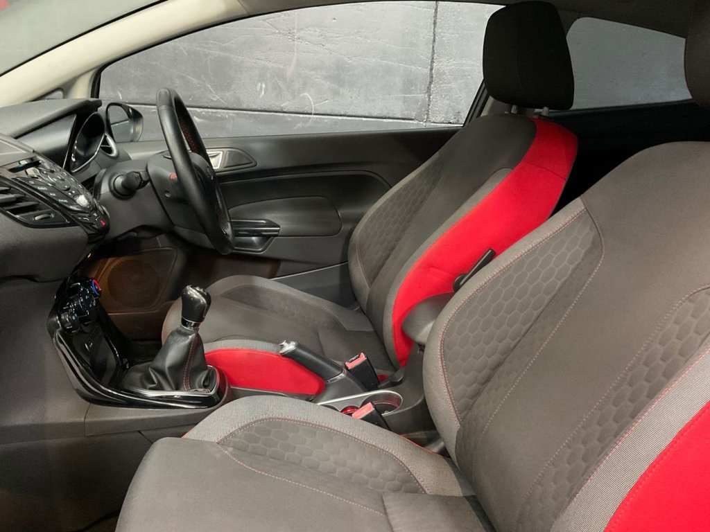 Used Ford Fiesta 2015 for sale - 78134170: Photo 21