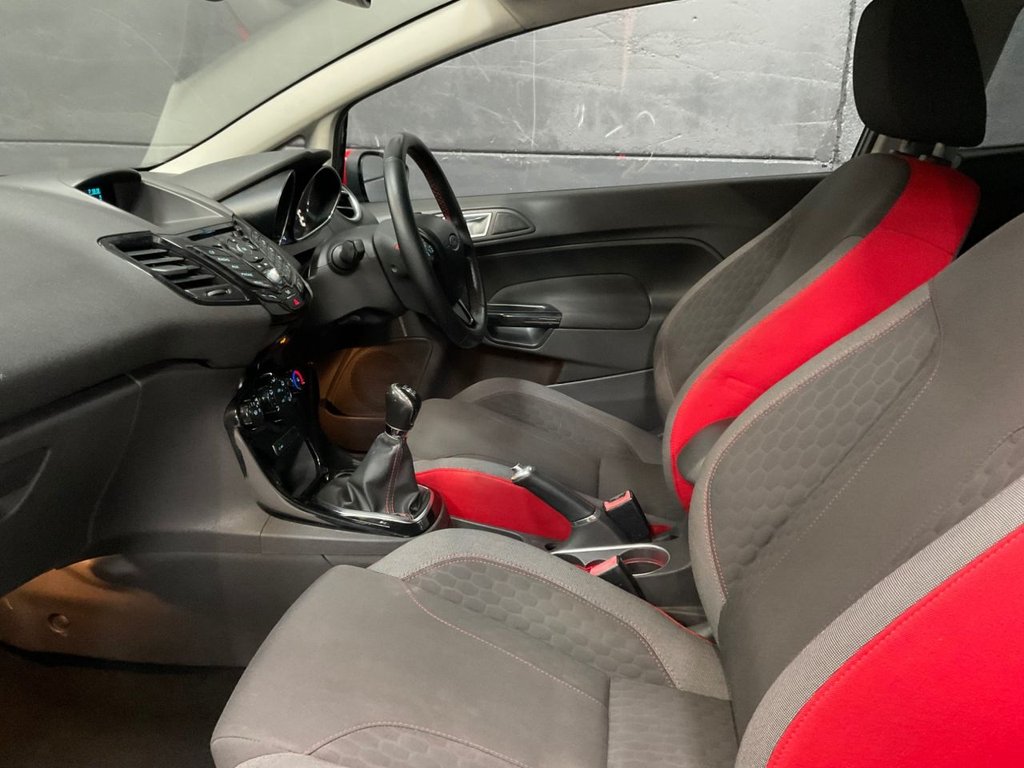 Used Ford Fiesta 2015 for sale - 78134170: Photo 22