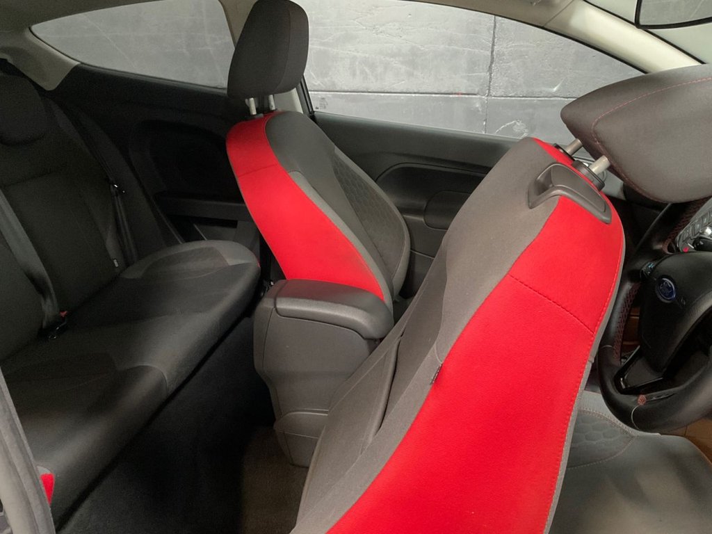 Used Ford Fiesta 2015 for sale - 78134170: Photo 28