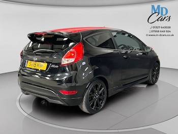 Used Ford Fiesta 2015 for sale - 78134170: Photo