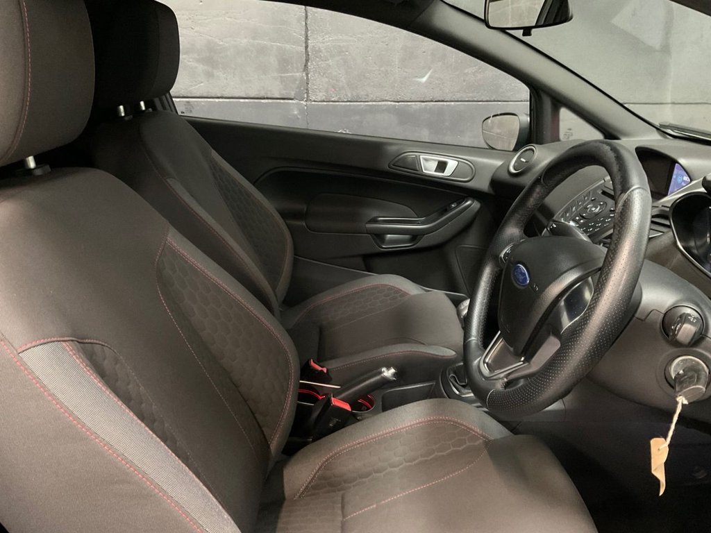 Used Ford Fiesta 2017 for sale - 78096196: Photo 11