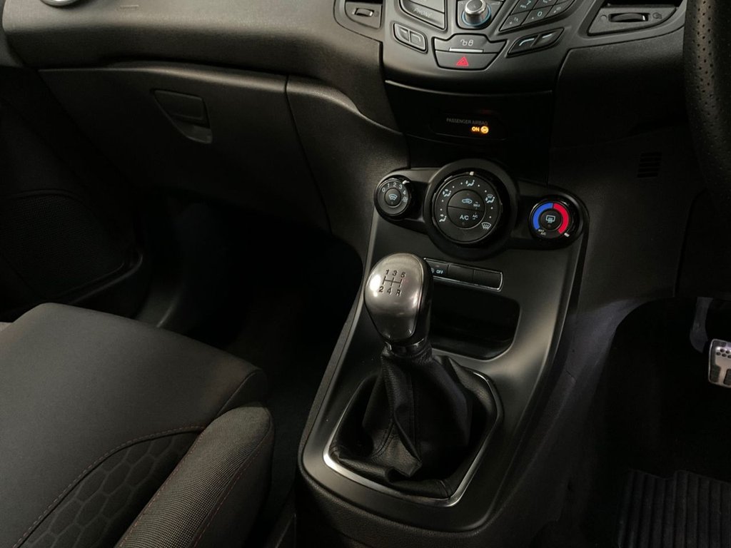 Used Ford Fiesta 2017 for sale - 78096196: Photo 18