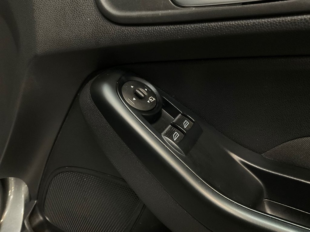 Used Ford Fiesta 2017 for sale - 78096196: Photo 33