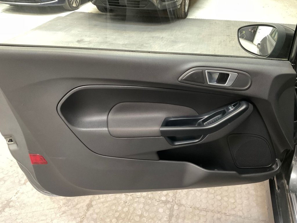 Used Ford Fiesta 2017 for sale - 78096196: Photo 34