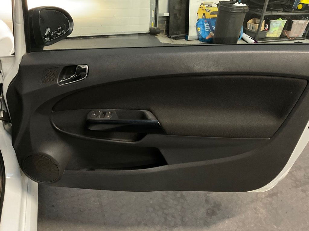 Used Vauxhall Corsa 2013 for sale - 77643083: Photo 41