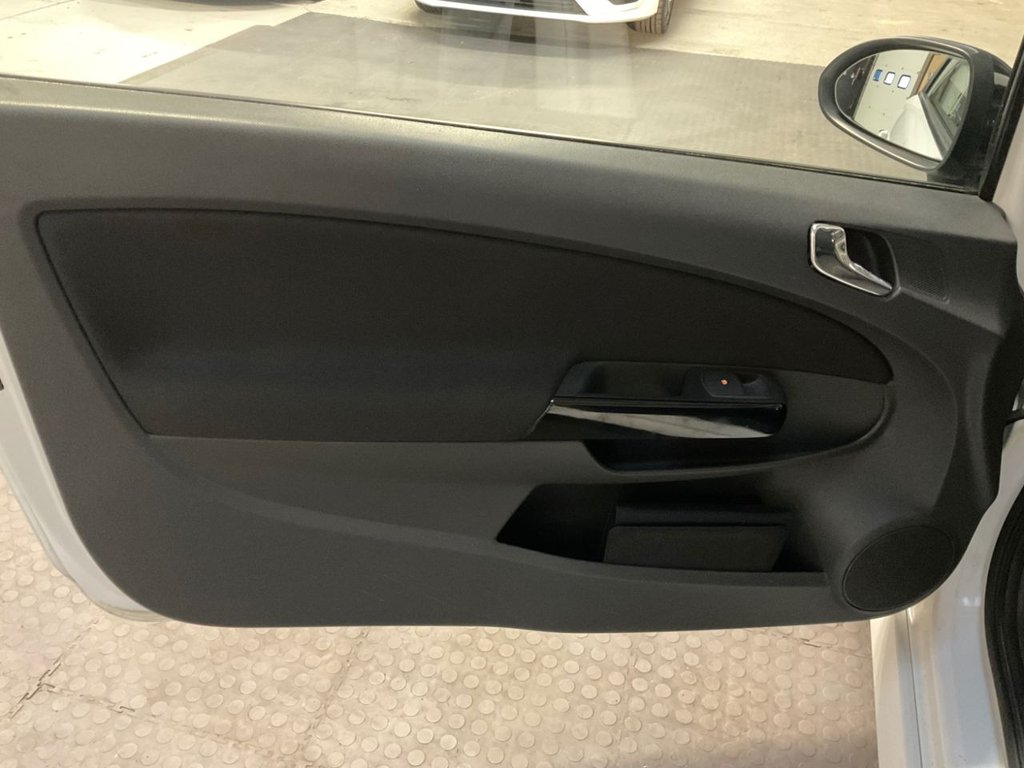 Used Vauxhall Corsa 2013 for sale - 77643083: Photo 43