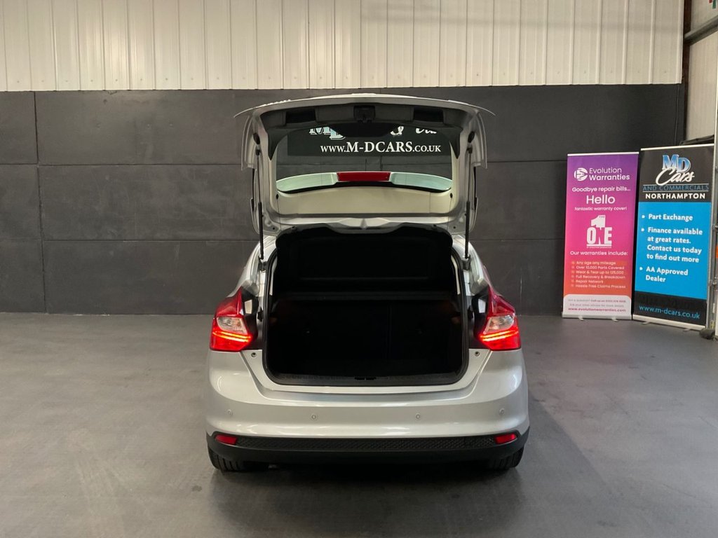 Used Ford Focus 2012 for sale - 76356152: Photo 16