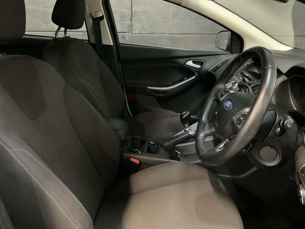 Used Ford Focus 2012 for sale - 76356152: Photo 37