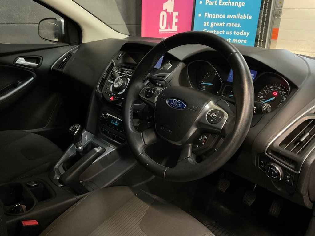 Used Ford Focus 2012 for sale - 76356152: Photo 40