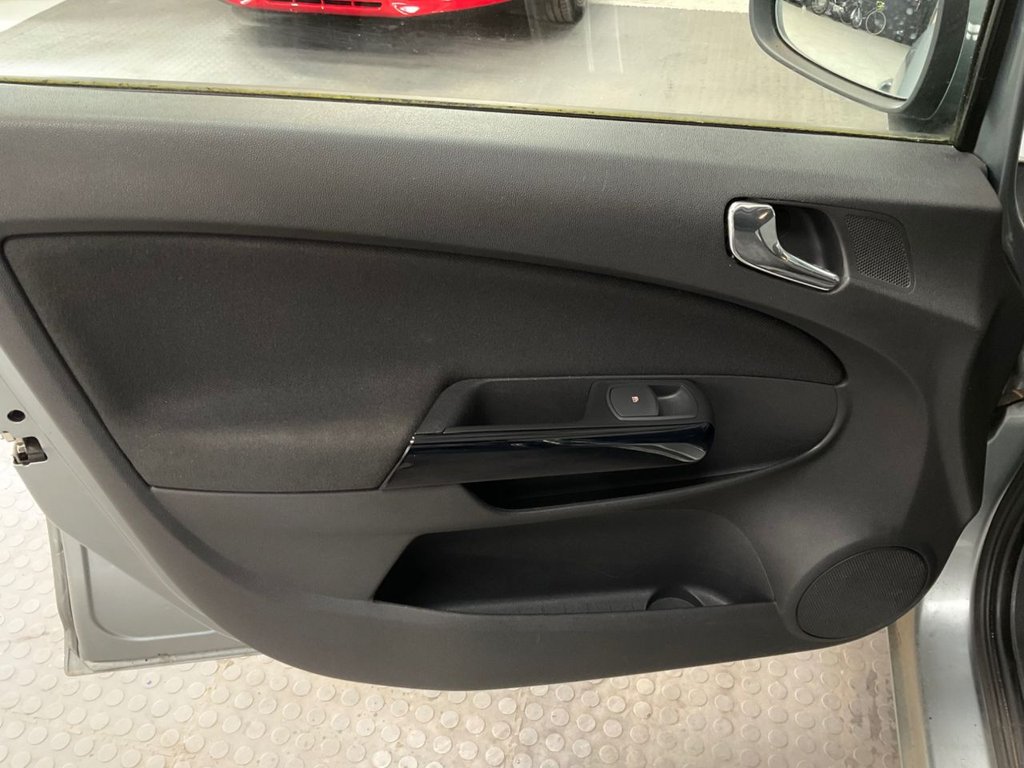 Used Vauxhall Corsa 2012 for sale - 78017145: Photo 31