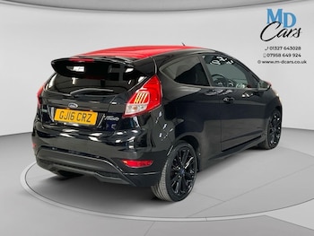 Used Ford Fiesta 2016 for sale - 79550735: Photo