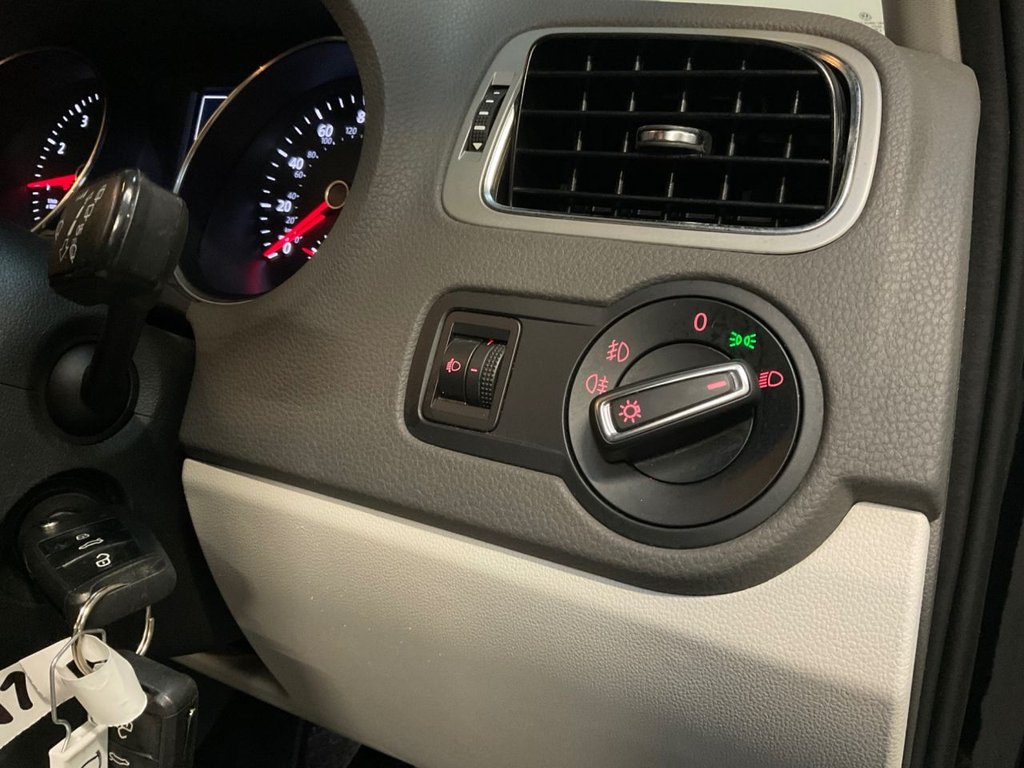 Used Volkswagen Polo 2017 for sale - 76535639: Photo 39