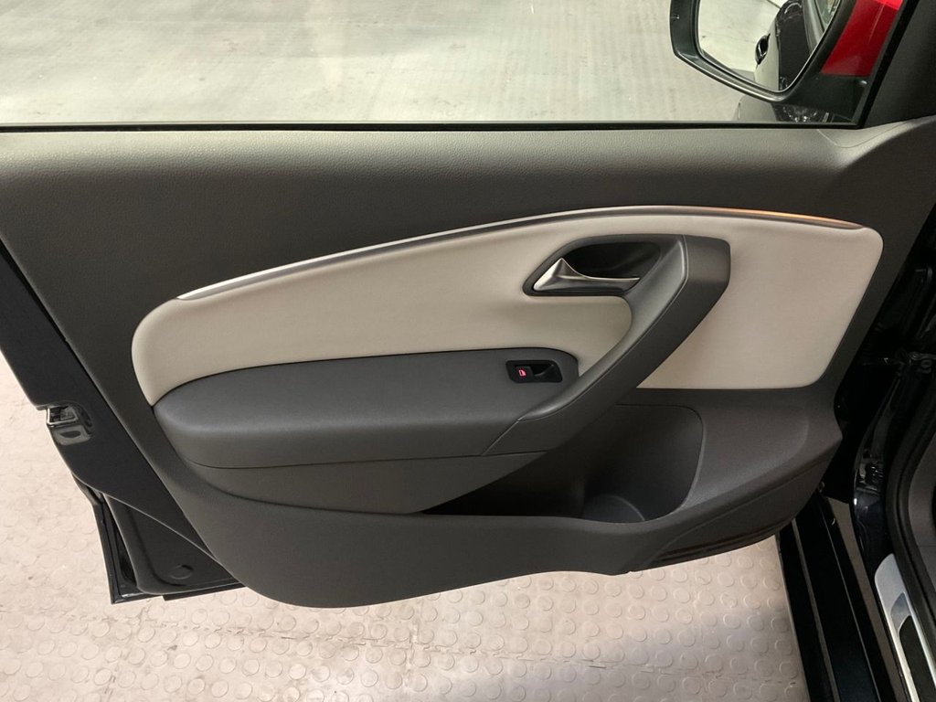 Used Volkswagen Polo 2017 for sale - 76535639: Photo 43