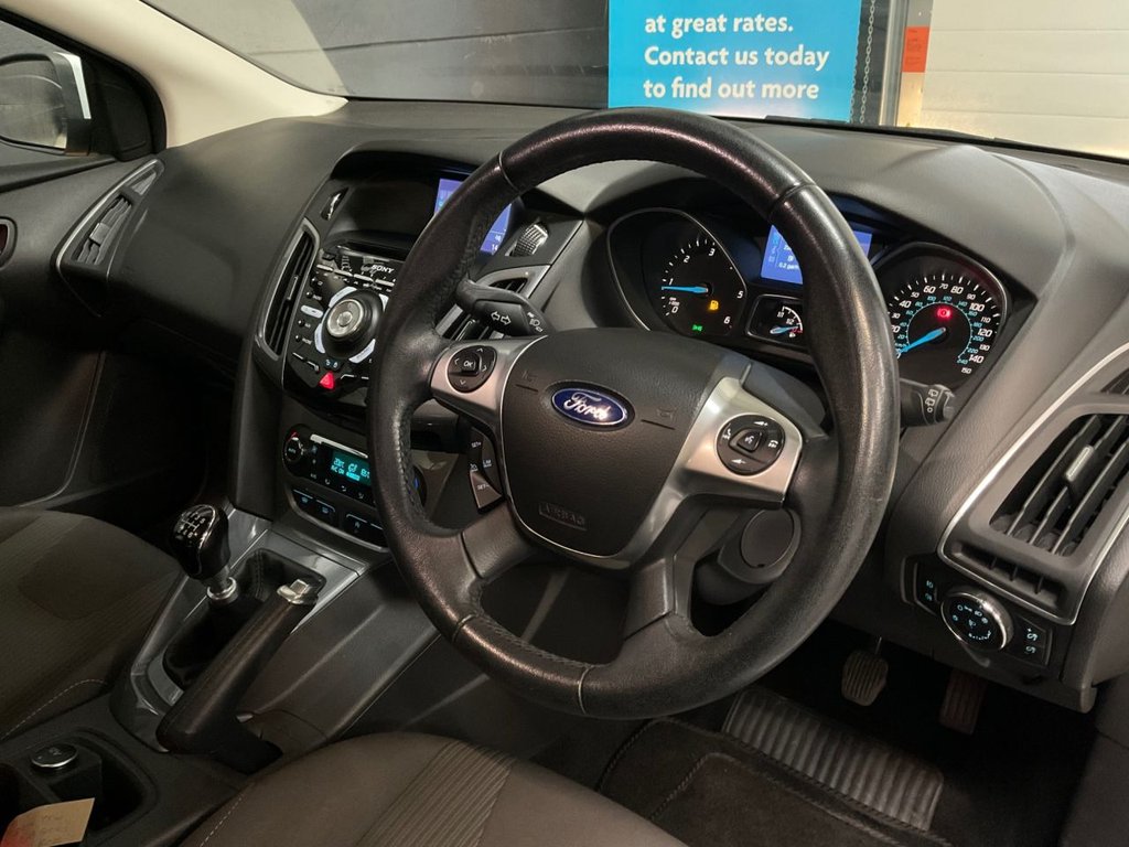 Used Ford Focus 2014 for sale - 76848122: Photo 24