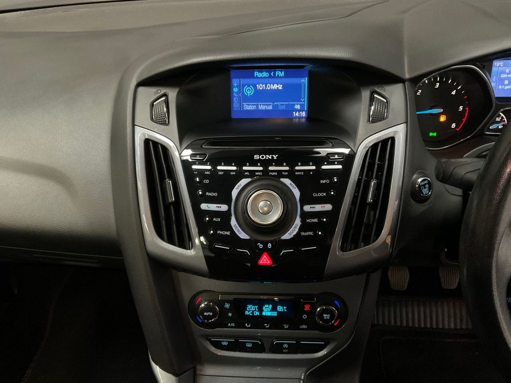 Used Ford Focus 2014 for sale - 76848122: Photo 26