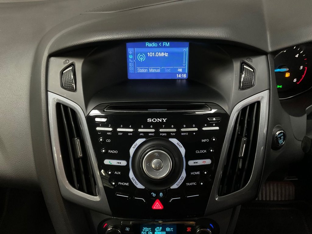 Used Ford Focus 2014 for sale - 76848122: Photo 27