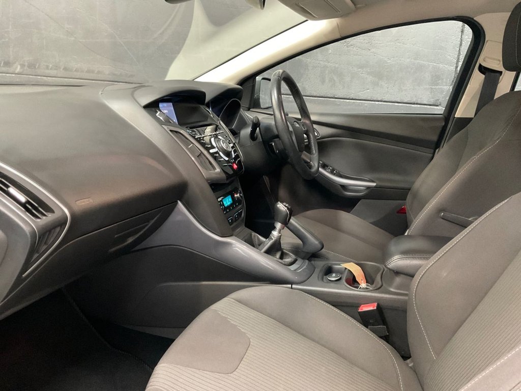 Used Ford Focus 2014 for sale - 76848122: Photo 34